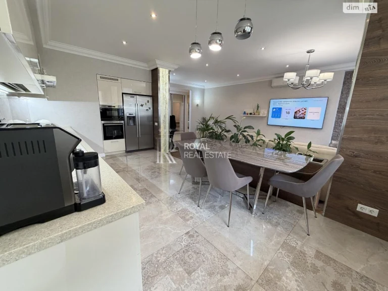 Long-Term Rental Apartment in Chorna Hora