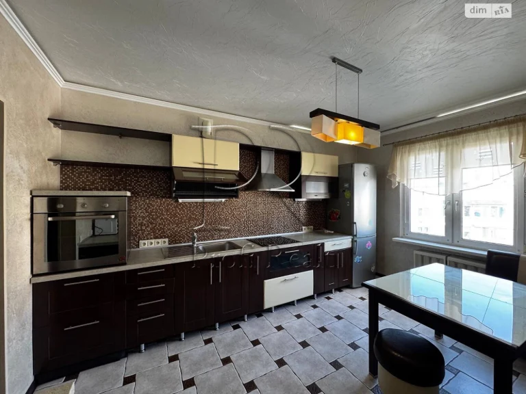 Apartment for Sale: Póznyak