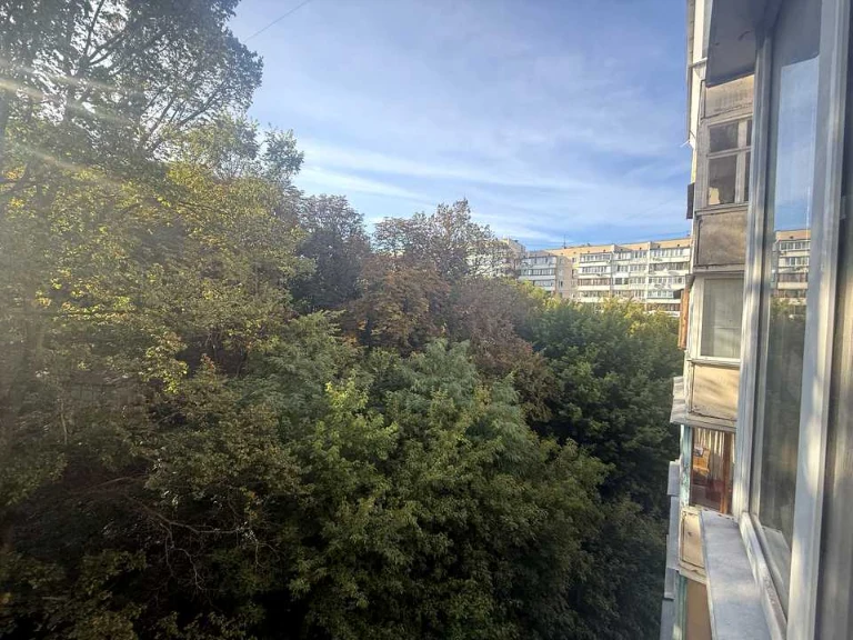 Apartment. Mostytska Street, Kyiv