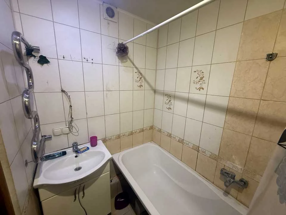 Apartment. Mostytska Street, Kyiv