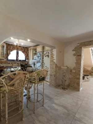 Продам 5-к будинок Київ, Дарницький, Центральна вул.