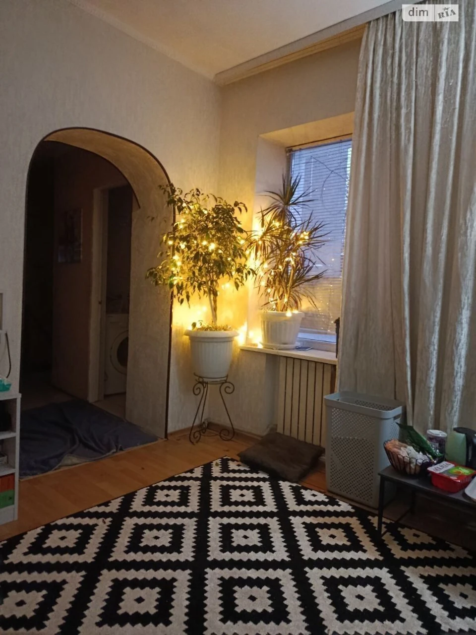 Sale of a House Section in Chechelsky