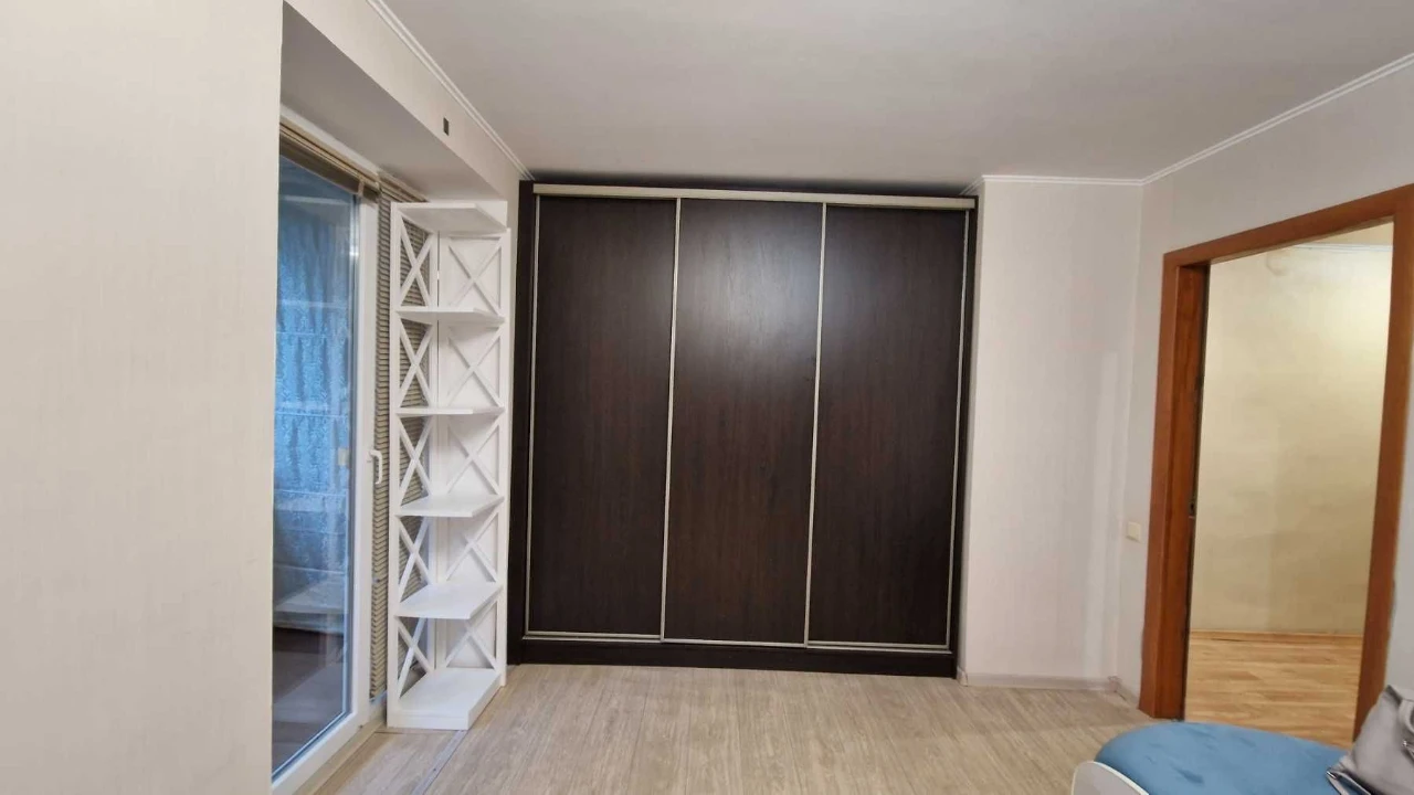 Продам 1кв Павлове Поле м.Бот.сад 7хв пішки вул.О.Яроша 47 є