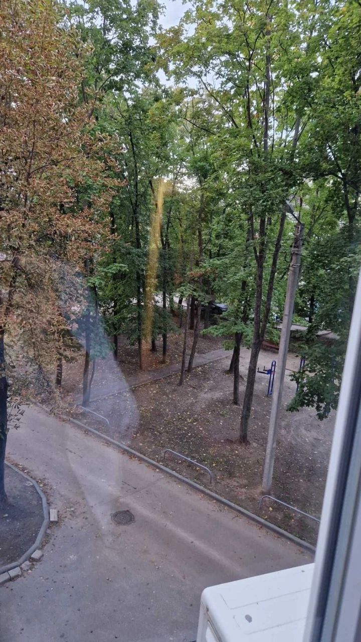 Продам 1кв Павлове Поле м.Бот.сад 7хв пішки вул.О.Яроша 47 є
