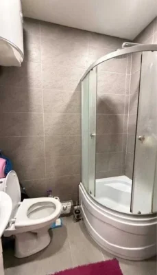 Продається 1-кімнатна квартира в районі Одеської.