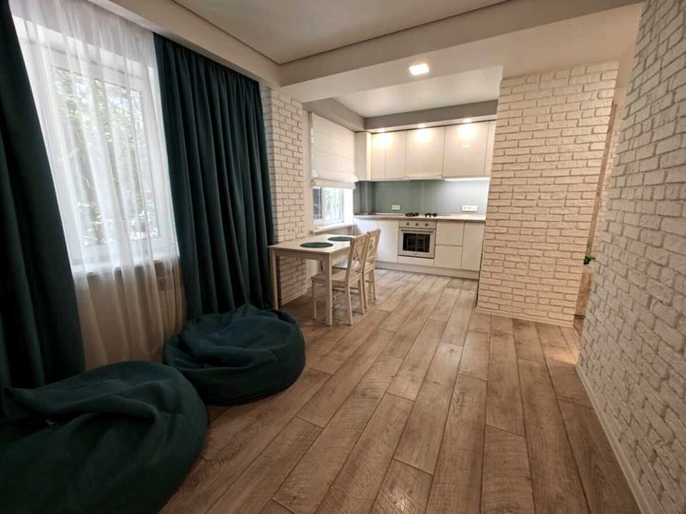 Apartment. Zaporizhzhia, Patriotic Street