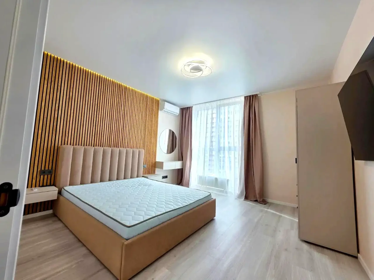 Сдается 1-комнатная квартира, 46 м², 12/20 этаж
