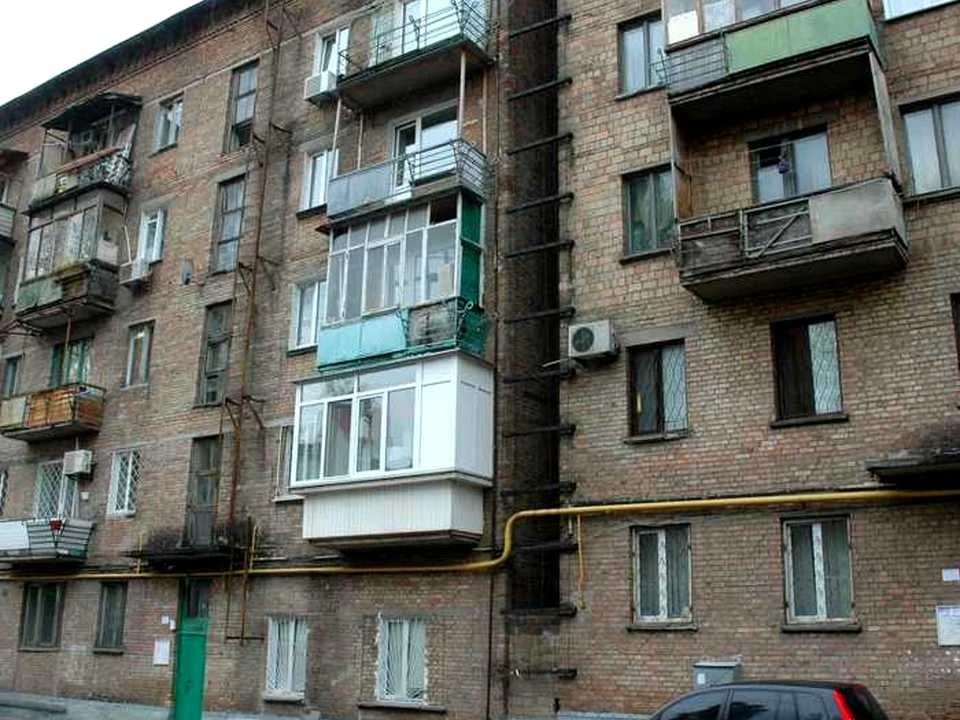 Apartment. Kyiv, Berezaysky Prospect.