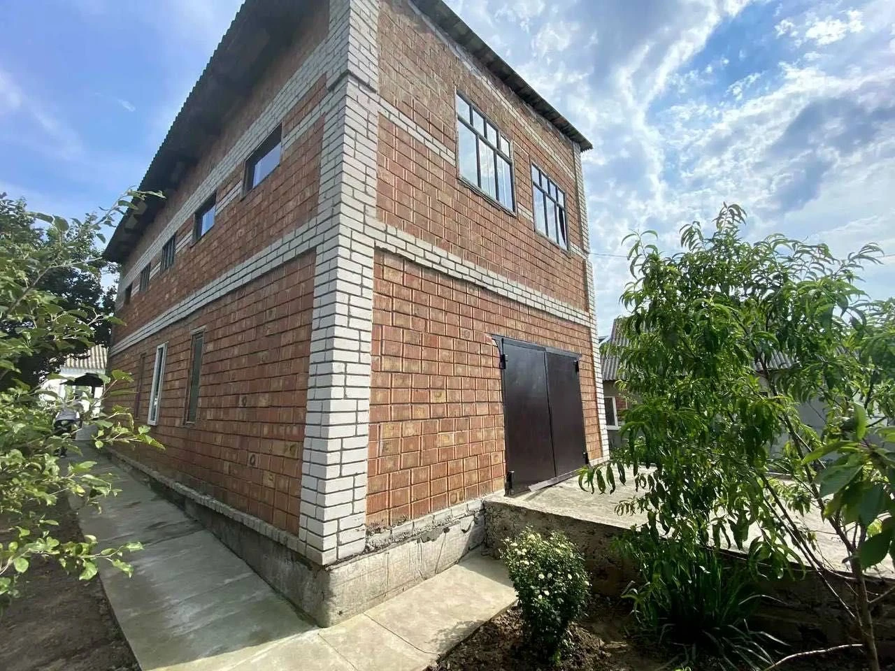 Продам ДВІ ДОМИ, РЫБАЛЬСК, 2 будинки, 117 м2 та 130 м2, ділянка 12 соток