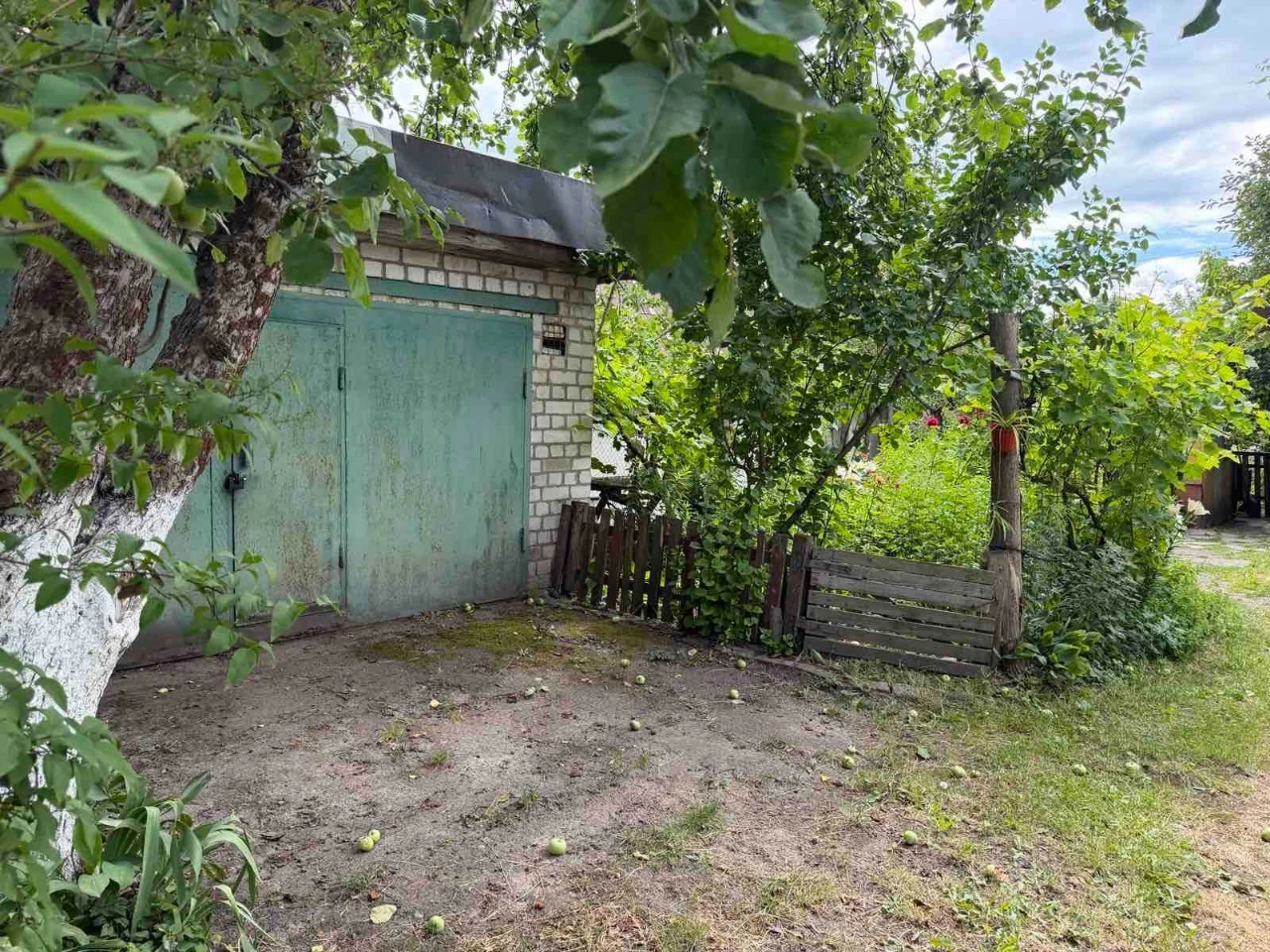 Продам частину будинку в центрі міста