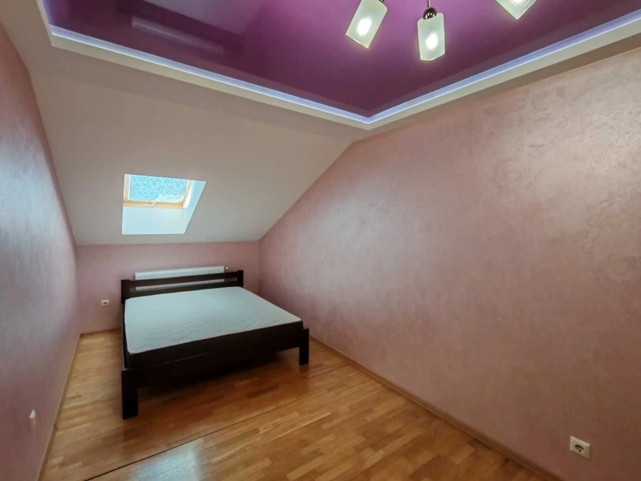 For sale, two-level apartment in Tiahilov (3725)