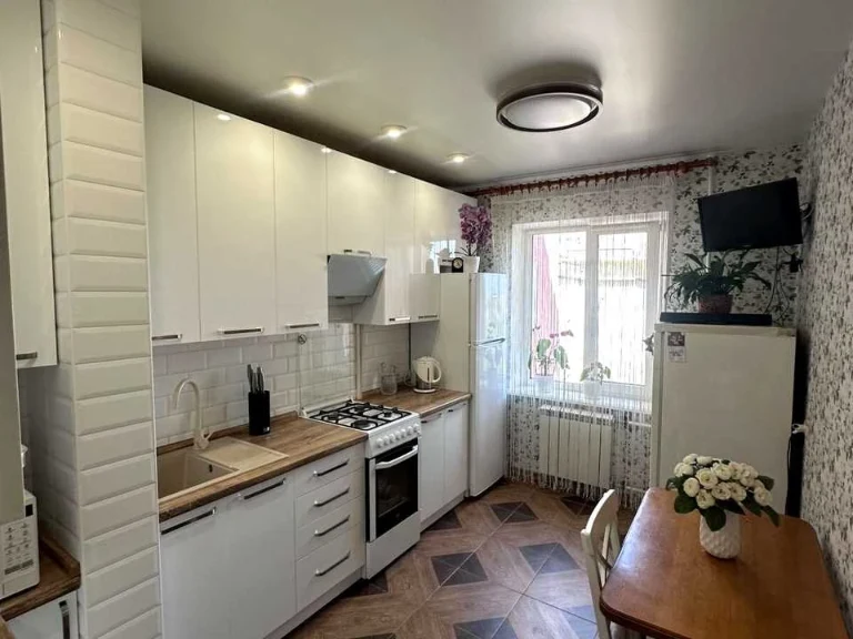 Apartment. Rivne, Volyn Division, вул.