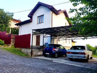 Будинок. Рівне, Веремчука вул.