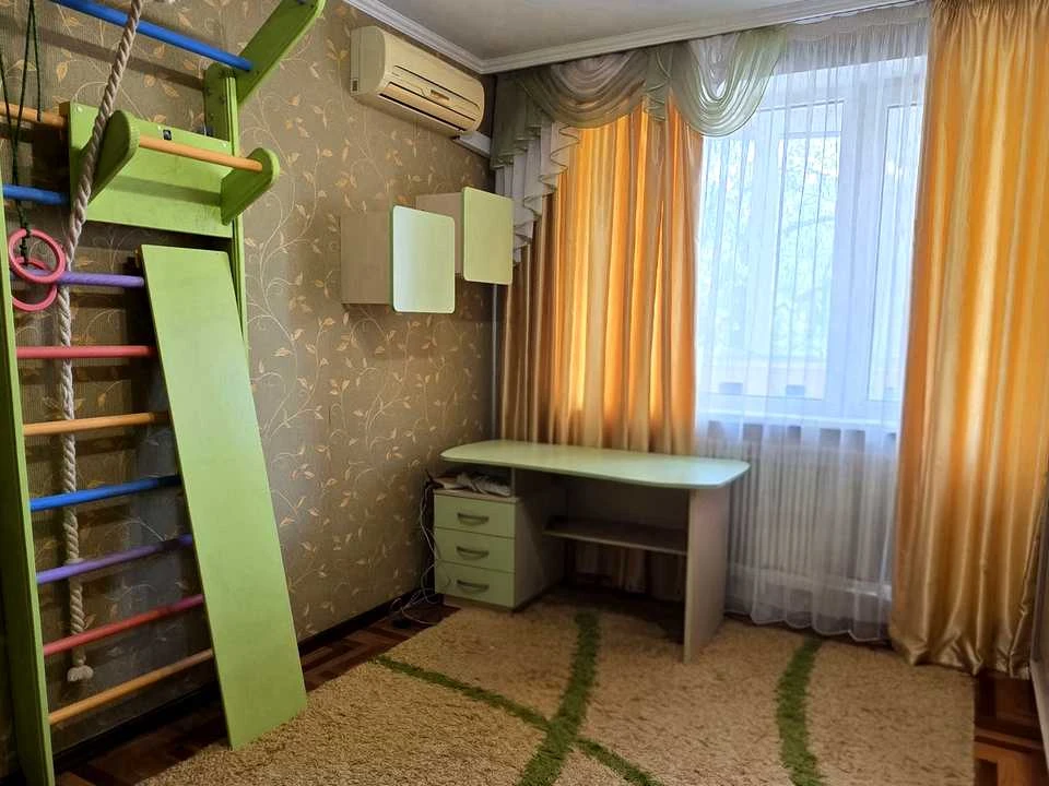 Apartment. Kharkiv, Sobornosti Ukrainy St. (Friendship of Peoples)
