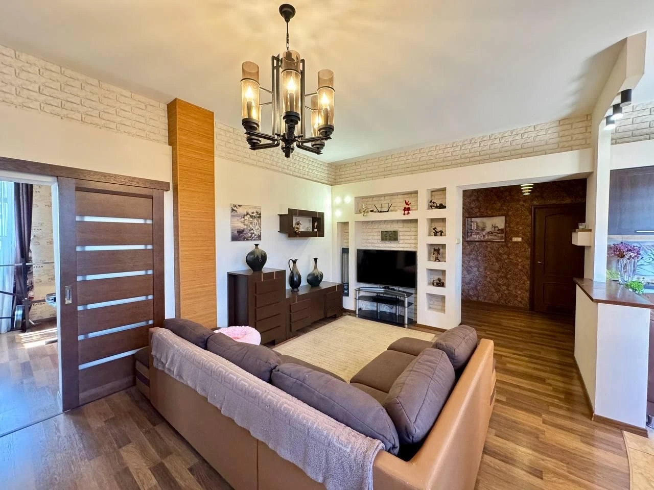 Sale of a 4-room apartment in a new building, city center, individual heating
