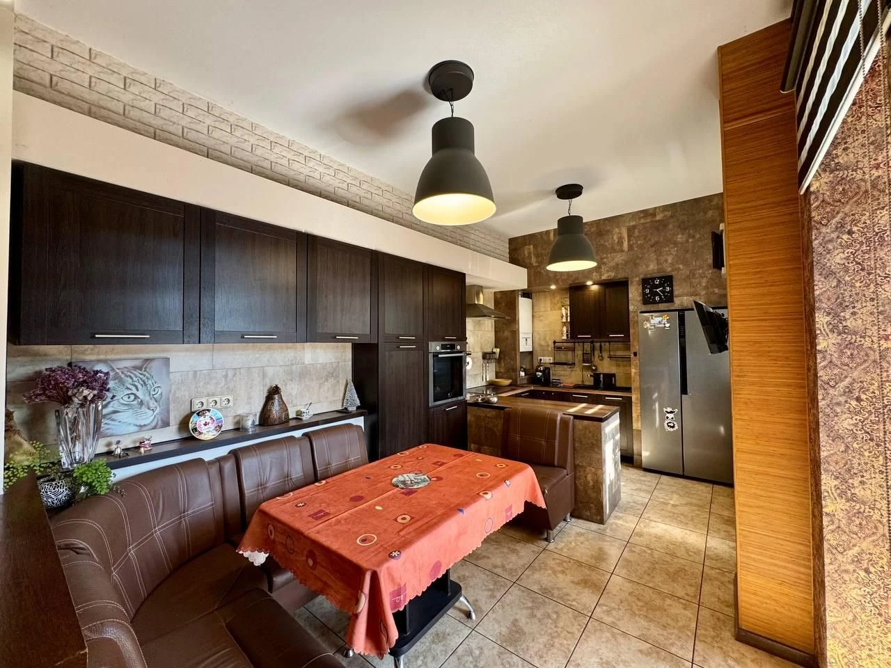 Sale of a 4-room apartment in a new building, city center, individual heating
