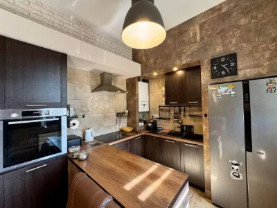 Sale of a 4-room apartment in a new building, city center, individual heating