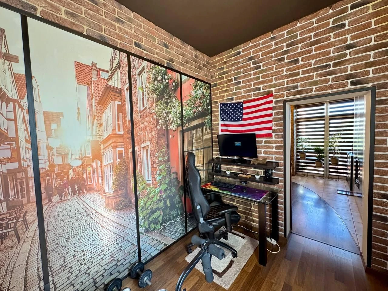 Sale of a 4-room apartment in a new building, city center, individual heating