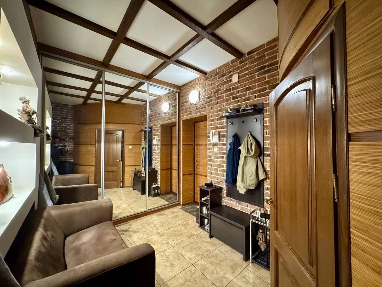 Sale of a 4-room apartment in a new building, city center, individual heating