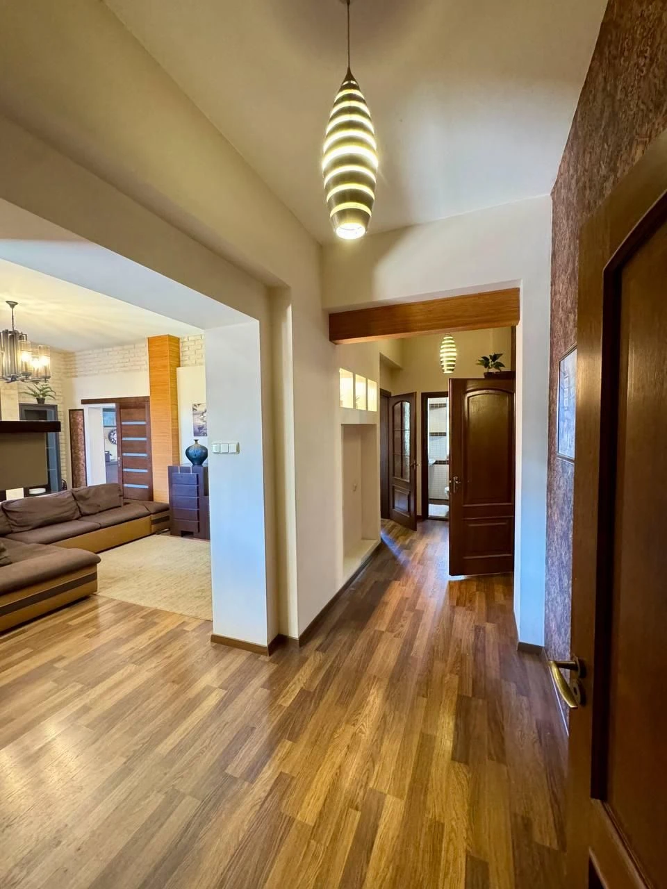 Sale of a 4-room apartment in a new building, city center, individual heating