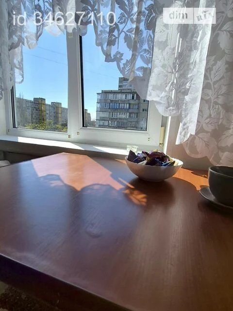 Sale of 1-room apartment 28.3 sq. m. on Vasylya Ivanisa Str. 9 • ID