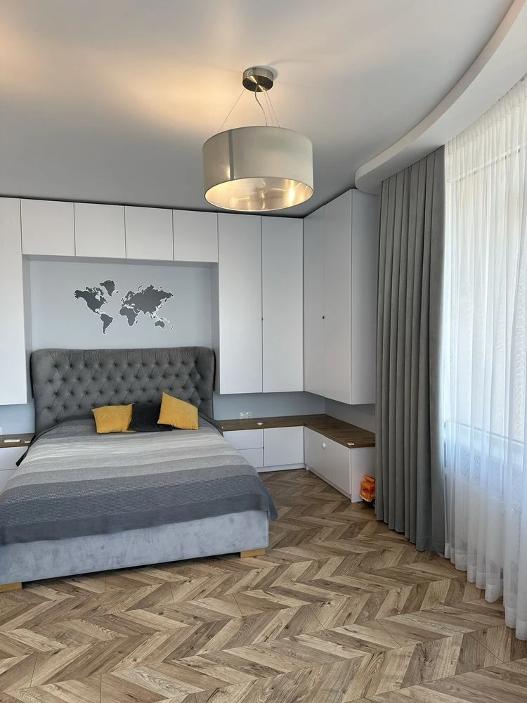 Продам 2 комнатную квартиру с видом на море 35 жемчужина , А