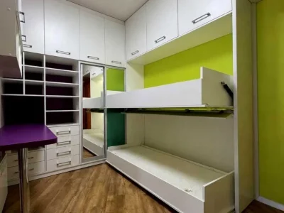 Apartment. Kharkiv, Yuliynyi Prospect