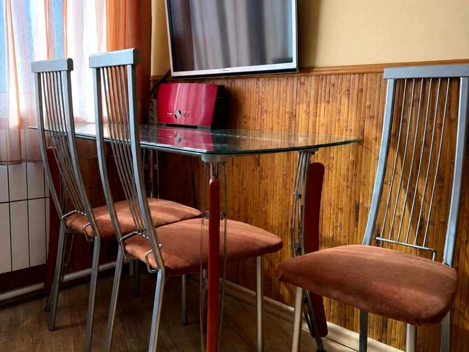Apartment. Kharkiv, Yuliynyi Prospect