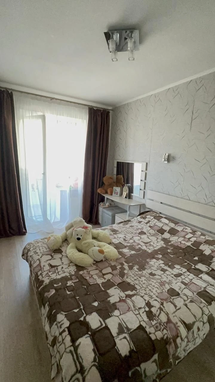 Двухкомнатная квартира в поселке Пискуны, 1 поселок, улица Владимира Украинца