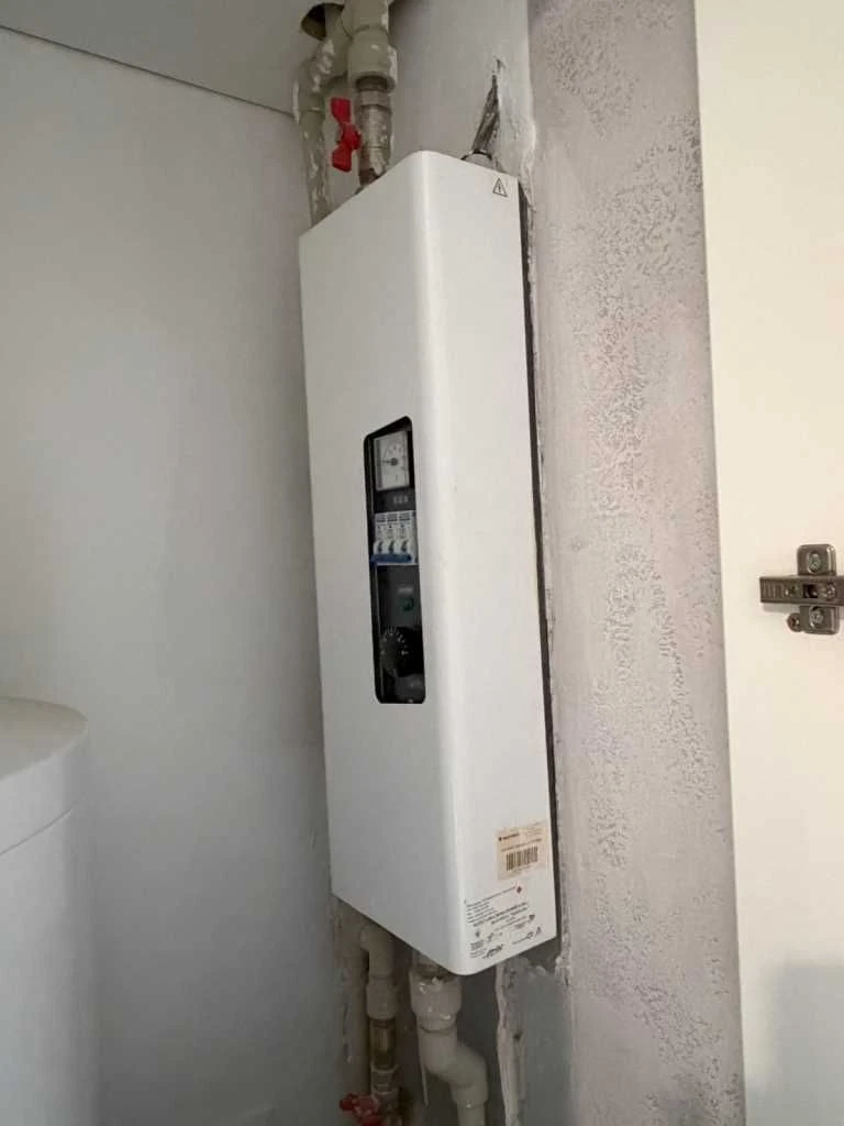 House built in 2018, 125 m2, SOLAR PANELS, 10 minutes from the city