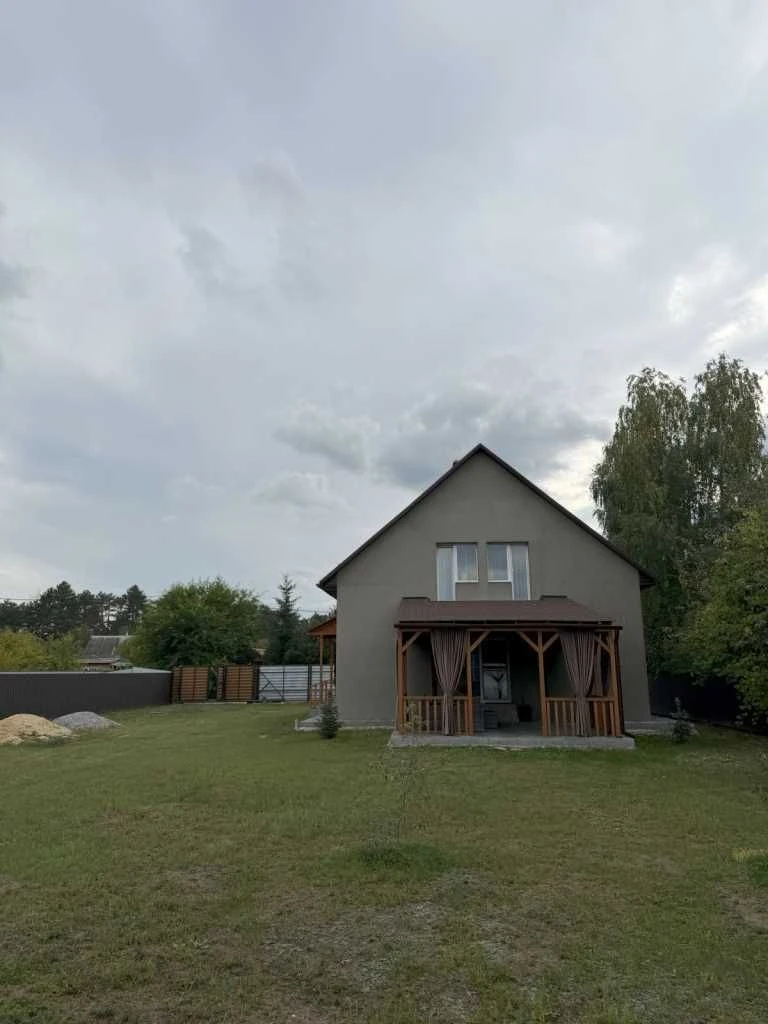 House built in 2018, 125 m2, SOLAR PANELS, 10 minutes from the city