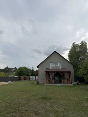 House built in 2018, 125 m2, SOLAR PANELS, 10 minutes from the city