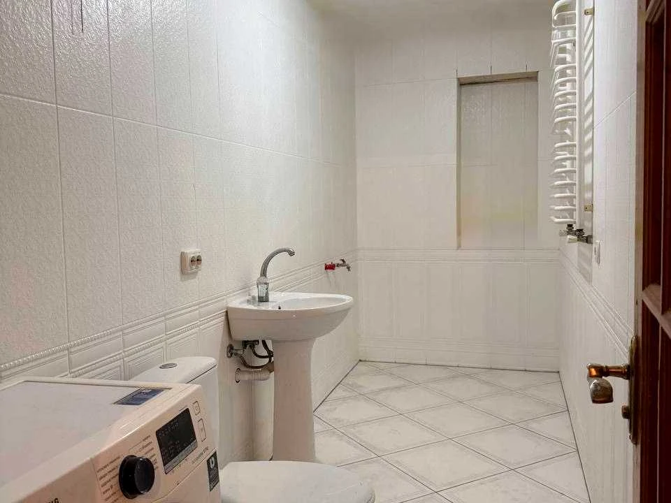 Apartment. Chernivtsi, European Union st.