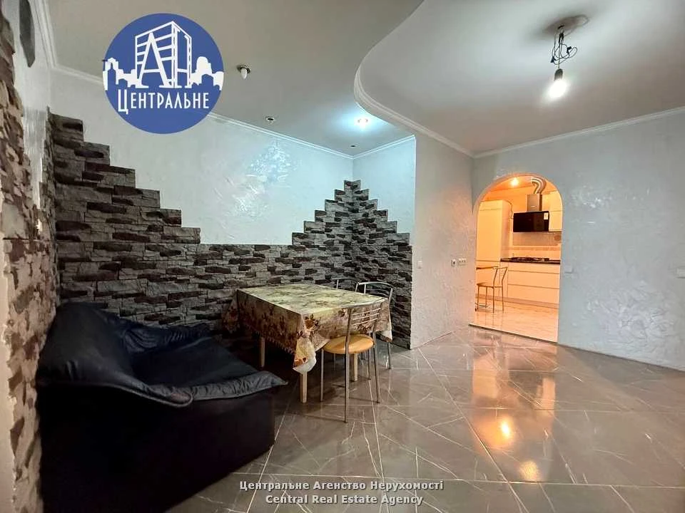Apartment. Chernivtsi, European Union st.