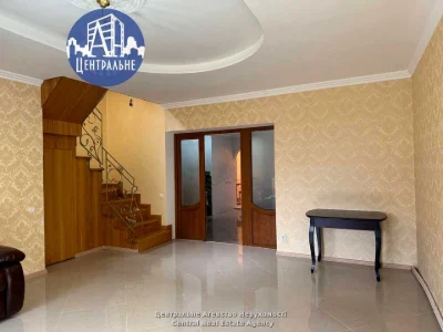 Apartment. Chernivtsi, European Union st.