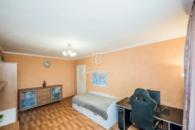 3-room apartment for sale 74 m², Kharkivske shosse, 49