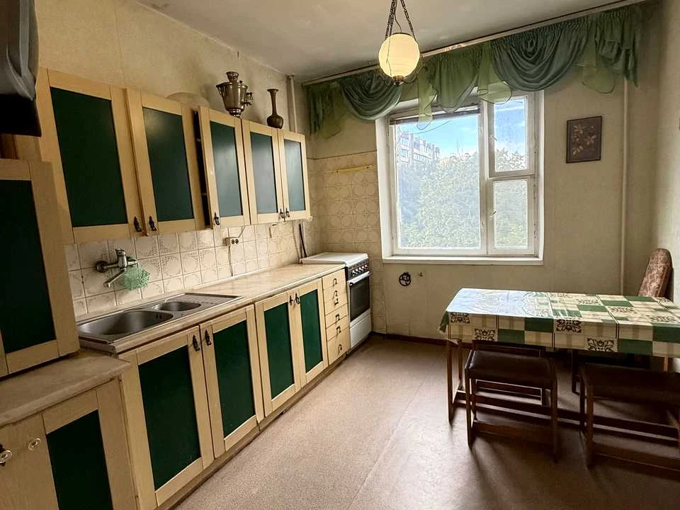 Квартира. Киев, улица Якуба Коласа