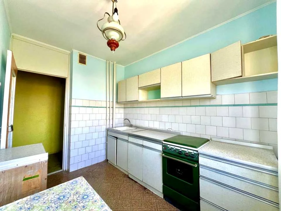 Apartment. Lviv, Sykhyska st.