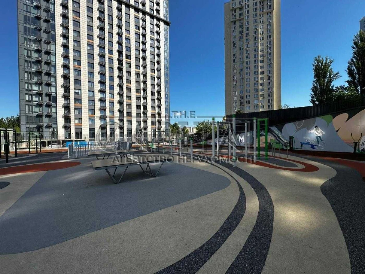 Sale of Apartment in Metroplis Residential Complex
