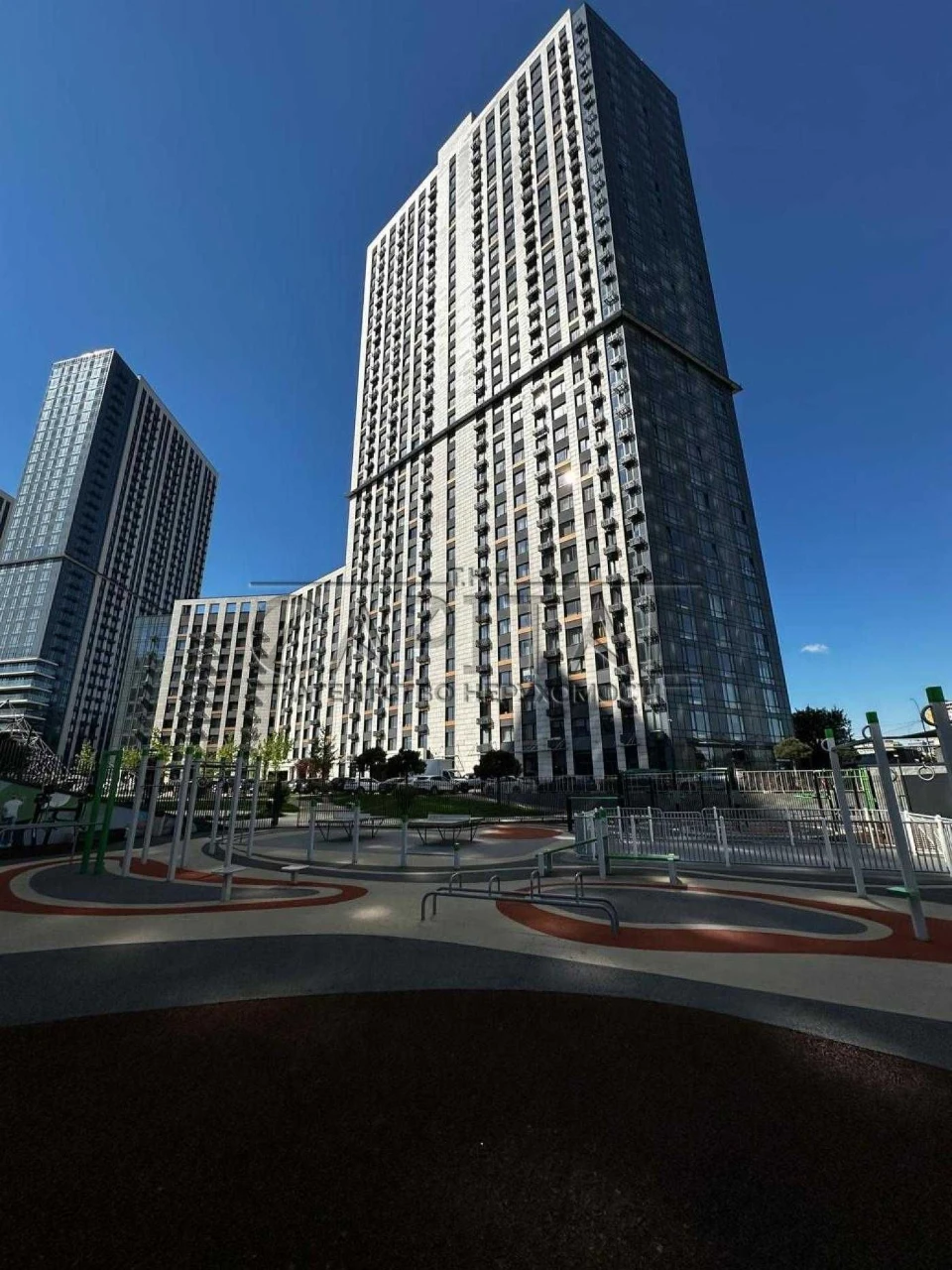 Sale of Apartment in Metroplis Residential Complex