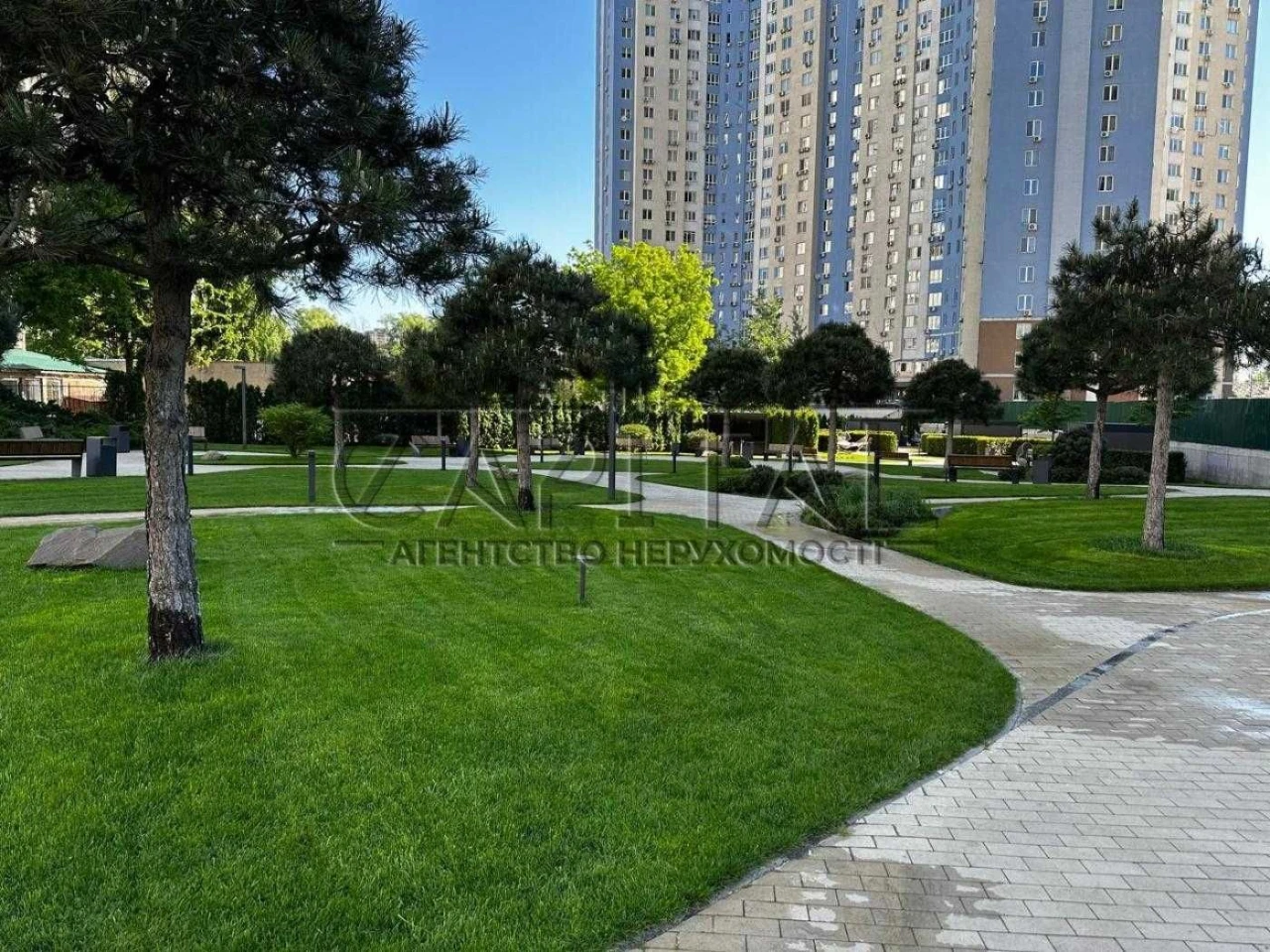 Sale of Apartment in Metroplis Residential Complex