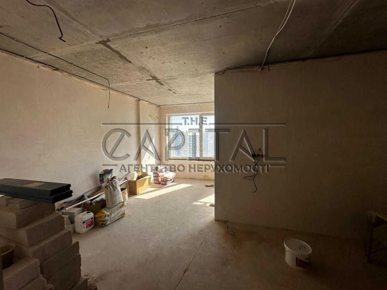 Sale of Apartment in Metroplis Residential Complex