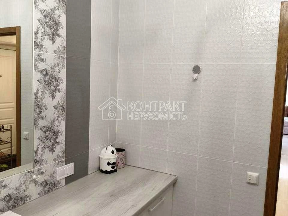 Apartment. Kharkiv, Peremohy Prospect