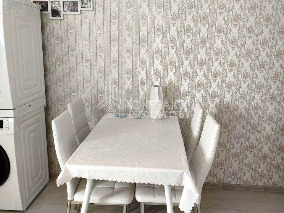 Apartment. Kharkiv, Peremohy Prospect