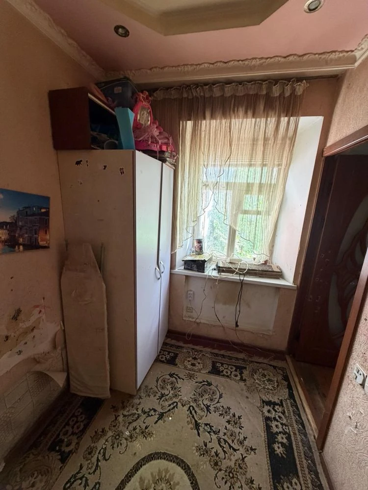 Продаю часть домика с гаражом 42м2 + гараж