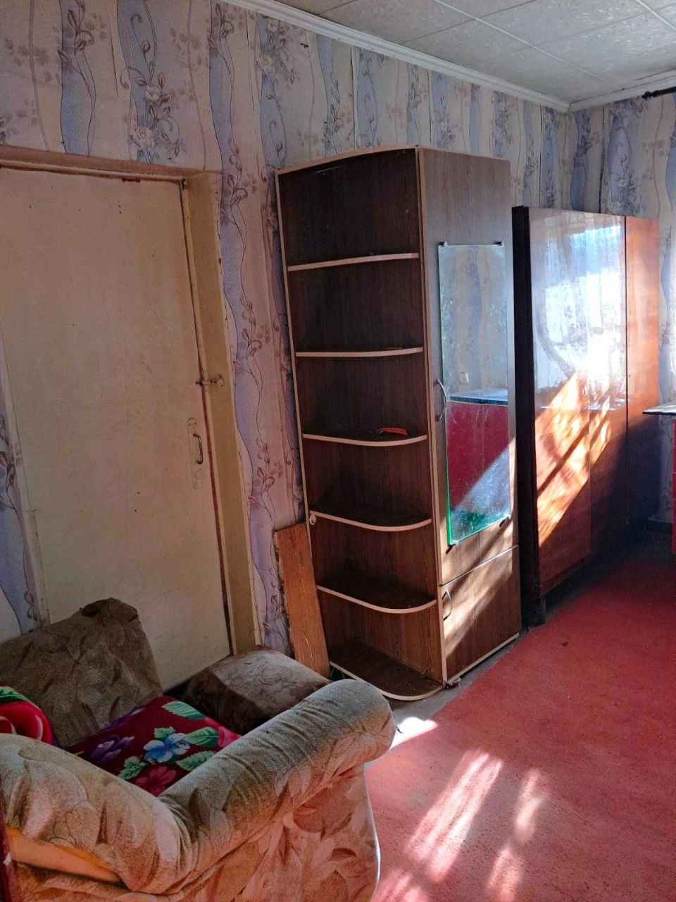 Residential Condition! Separate House! 25 Acres, Privatized.