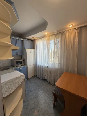 Buy a beautiful and bright apartment in the central district on street.