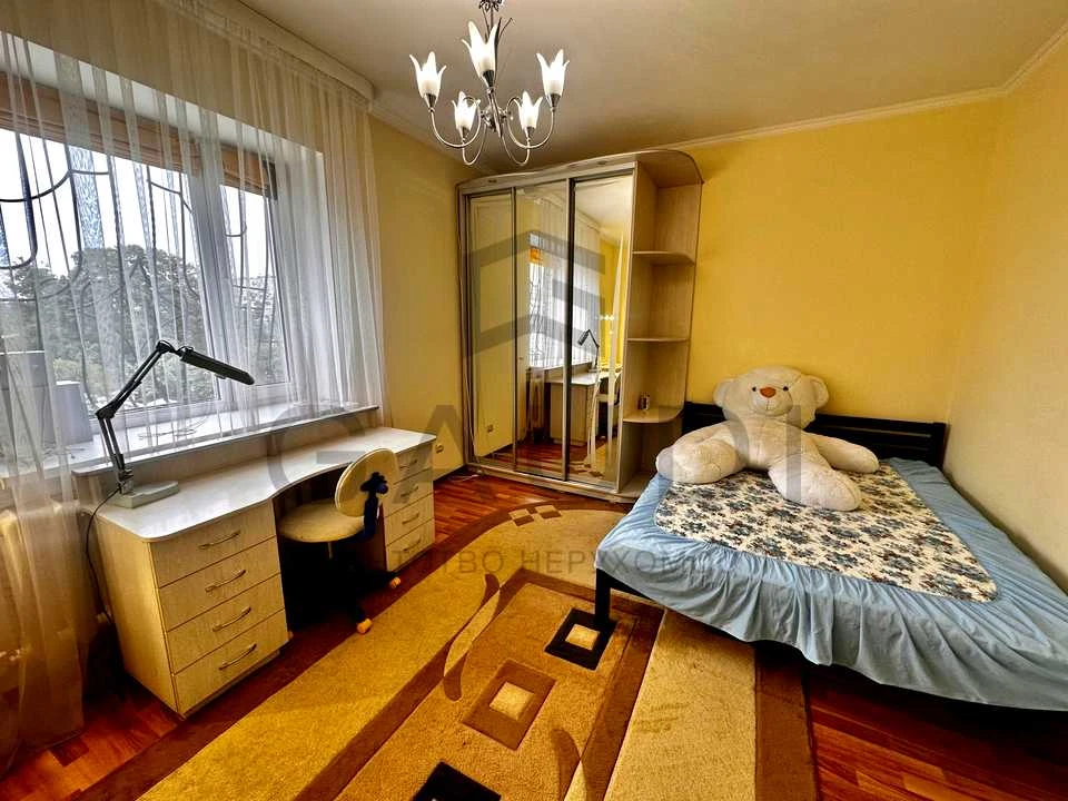 Apartment. Igor Bezhaia Street, Mykolaiv