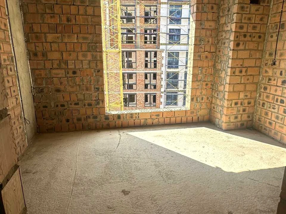 Apartment. Chernivtsi, Pavla Kaspruka st.