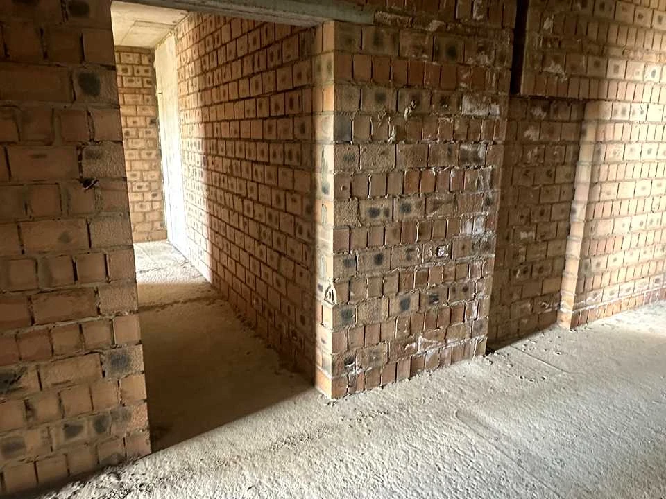 Apartment. Chernivtsi, Pavla Kaspruka st.